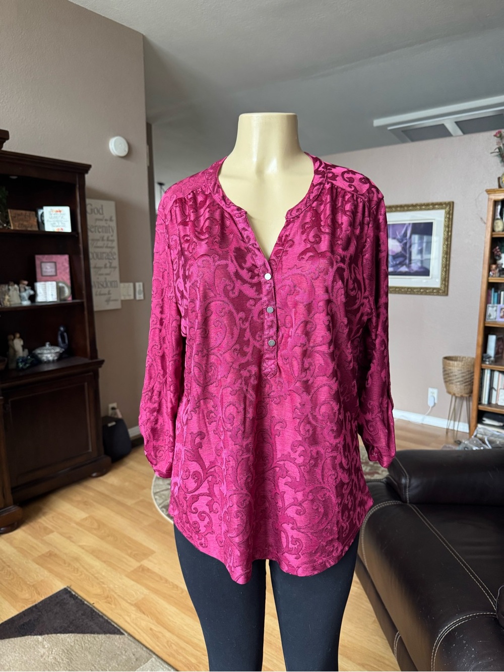 Croft & Barrow magenta Henley style V-neck silky blouse-size XL